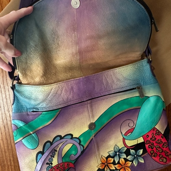 Anuschka Hand Painted Bag with Matching Wallet - Picture 4 of 16